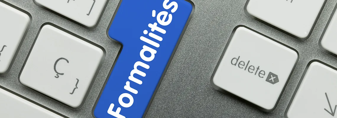 Touche bleue Formalités sur un clavier d'ordinateur