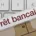 Intercalaire Prêt bancaire posé sur un clavier d'ordinateur