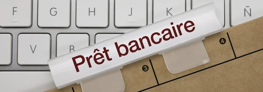bandeau-pret-bancaire-clavier Intercalaire Prêt bancaire posé sur un clavier d'ordinateur